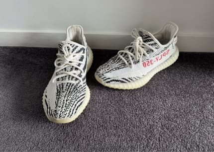 Adidas yeezy hotsell zebra australia