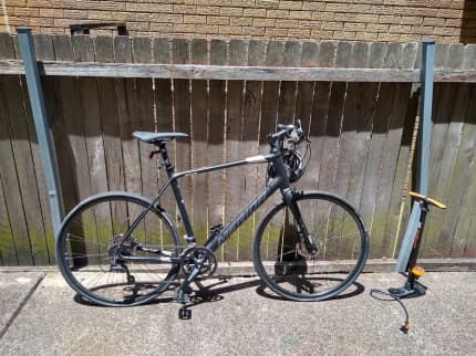 Flat bar best sale road bike gumtree