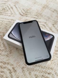 iPhone XR Black 64 GB au dev.echoppes-web.clients.sdv.fr