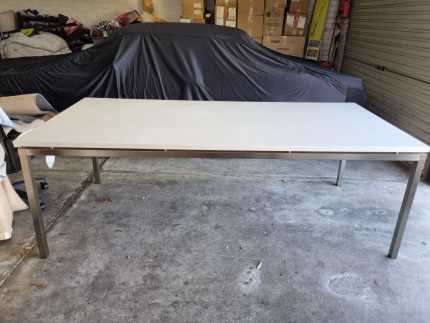 freedom dining table gumtree