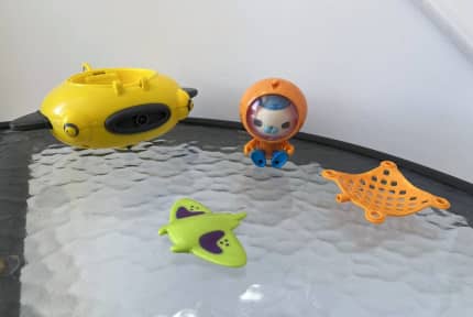 Octonauts Gup D Yellow Grey Shark W Barnacles Manta Ray Net Toys Indoor Gumtree Australia Brisbane South East Carindale