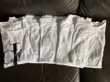 6 x white t-shirts, mens, size xs, worn once, kmart brand mostly