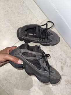 Yeezy deals 500 gumtree