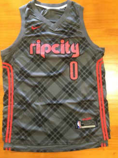 Damian lillard swingman sales jersey rip city