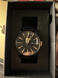 Nixon Sentry SS Mens Watch in Matte Black with Gold accents