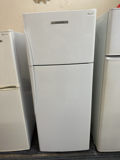 fisher and paykel 381l fridge