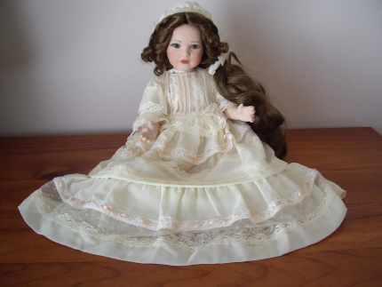 Le Bambole Di Arianna Porcelain Doll named Francesca 33cm tall Collectables in Altona North VIC Gumtree Australia