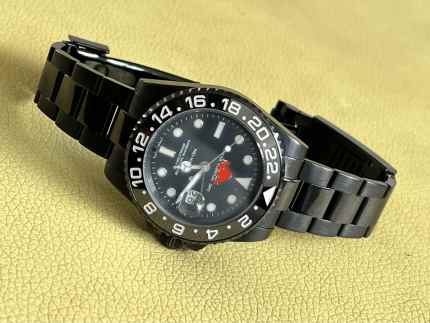 Black Automatic Watch Pro Hunter 40mm | Watches | Gumtree Australia  Sutherland Area - Sutherland | 1309722344