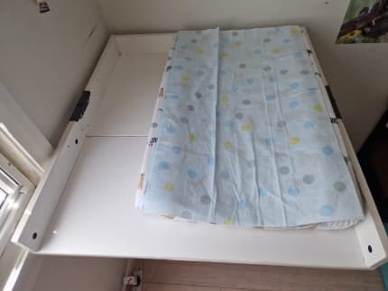 Changing table outlet gumtree