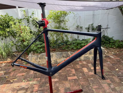 Cervelo r5 disc discount frameset