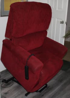 Electric lift chair discount gumtree