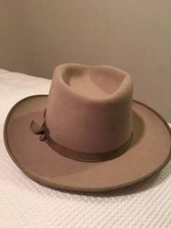 light brown felt hat