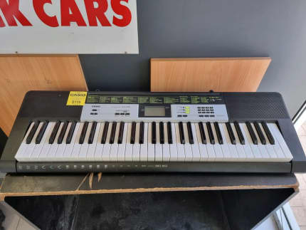 Keyboard casio cheap lk 135