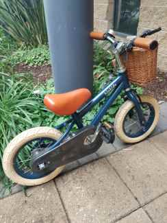 HipKids Classic Steel Bike with Wicker Basket Kid s Bicycles in Mount Waverley VIC Gumtree Australia