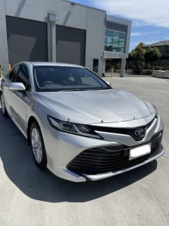 toyota camry hybrid olx