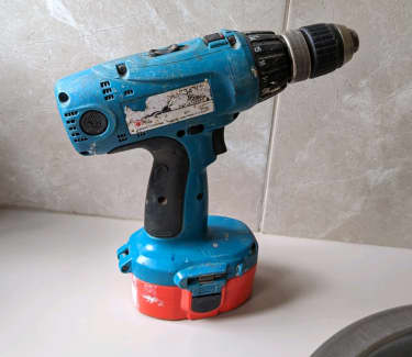 Makita 18v best sale drill smoking