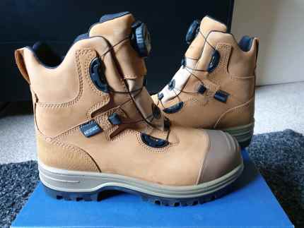 blundstone style 147 boa safety boot