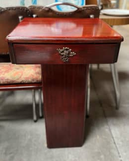 Art deco outlet telephone table