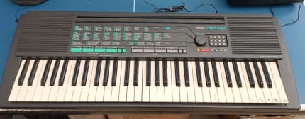 Yamaha PSR-150 Electronic Keyboard | Keyboards & Pianos | Gumtree