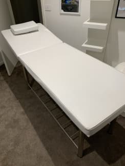 Massage store beds gumtree