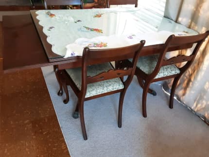 gumtree antique dining table