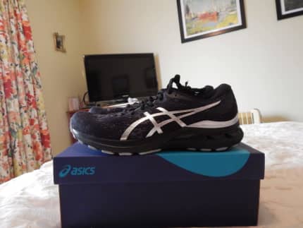 Asics gel kayano hot sale mens size 9