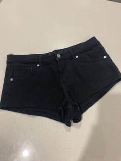 H&m black hot sale denim shorts