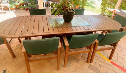 Outdoor dining table gumtree sale