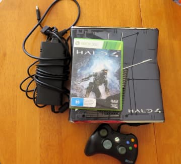 Xbox 360 Limited Edition Halo 4 Bundle