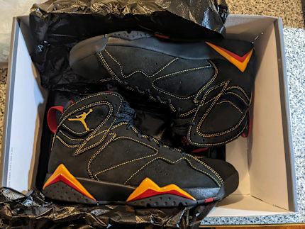 jordan retro 7 size 9