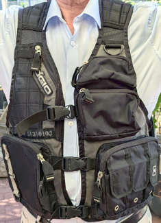 Ogio flight vest australia hotsell