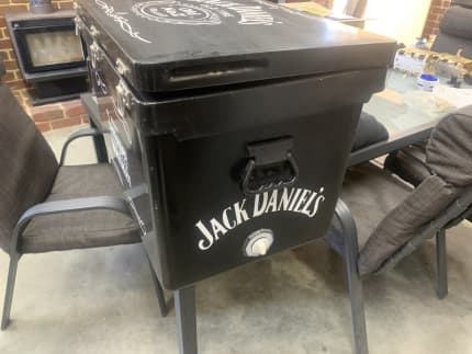 Jack daniels store esky on wheels