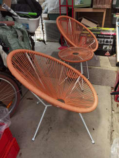 Marquee Terracotta Verna Garden String Chair and coffee table