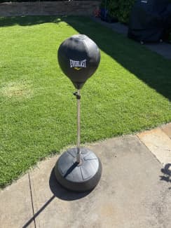 Lonsdale inflatable best sale punch bag