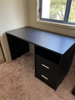 black malibu desk