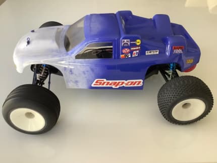 Rc10 store stadium truck