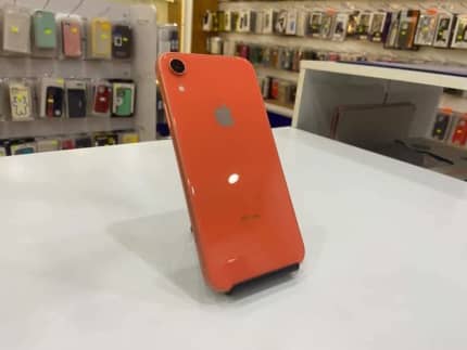 iPhone XR 128GB BLUE CORAL EXCELLENT CONDITION Warranty unlocked