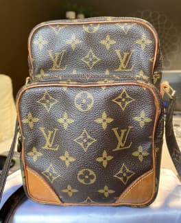 Louis Vuitton Shoulder Bags for Women, Authenticity Guaranteed