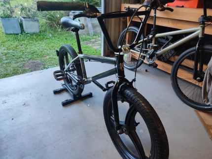 2016 Kink Curb BMX 2 toneNot full stock setup Men s Bicycles in Carina QLD Gumtree Australia