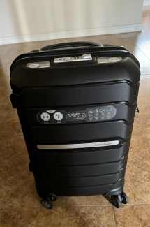 SAMSONITE OC2LITE 55CM CARRY ON Expandable s SUITCASE as new Miscellaneous Goods in Bundall QLD Gumtree Australia