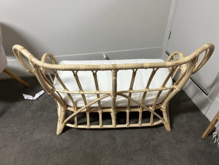 Gumtree best sale cane lounge