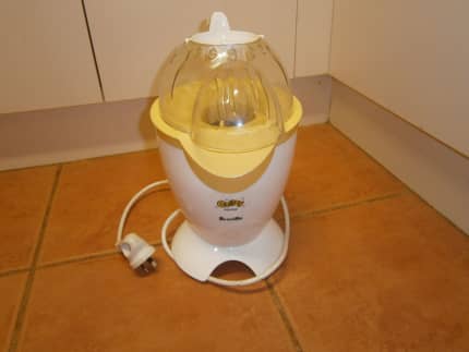 Breville CRAZY Popper Popcorn Maker 25 Small Appliances