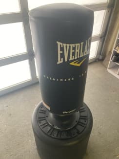 Everlast pro everflex store freestanding punch bag