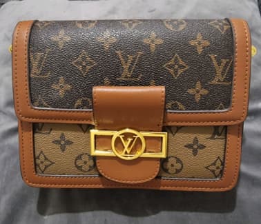 Louis Vuitton, Bags, Authentic Vintage Louis Vuitton Lv Monogram Dauphine  Mm Shoulder Bag