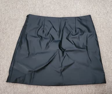 Leather 2024 skirt gumtree