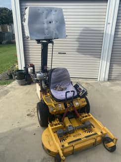 Walker mower high online lift dump for sale