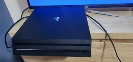 Ps4 on sale pro gumtree