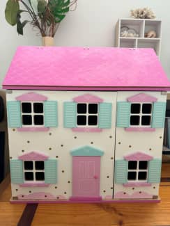 Wooden dolls on sale house gumtree