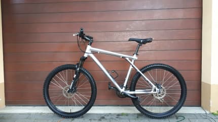 mens mountain bike 20 inch frame