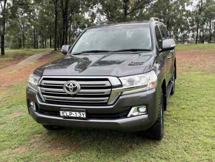 2020 TOYOTA LANDCRUISER LC200 VX (4x4) 6 SP AUTOMATIC 4D WAGON Muswellbrook Muswellbrook Area Preview